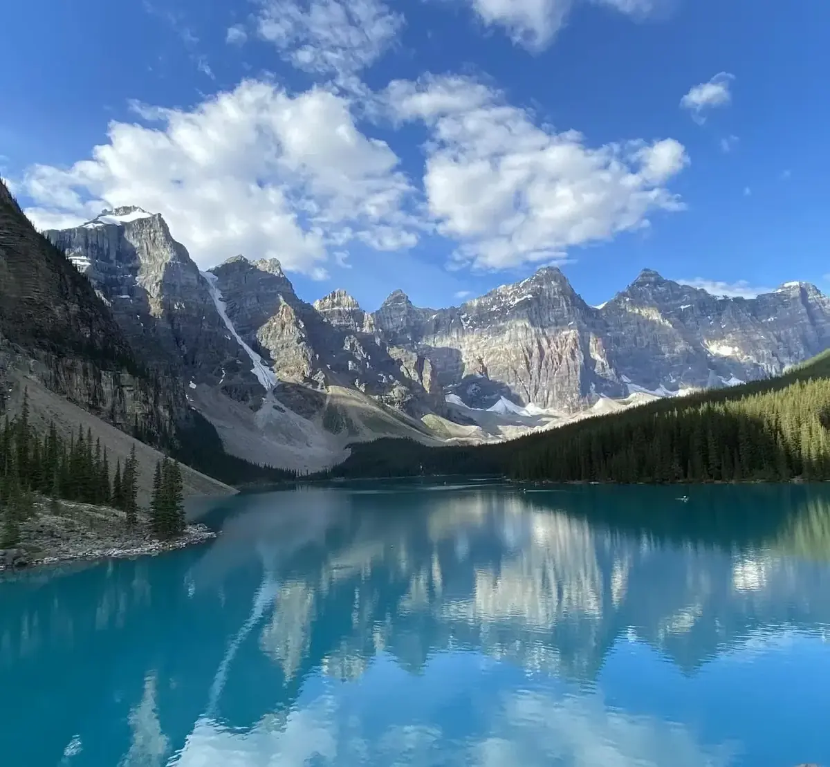 Moraine Lake and the Valley of the Ten Peaks in Banff National Park, Alberta