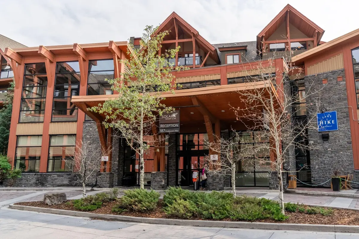 ABestX pickup point at Solara Resort Canmore